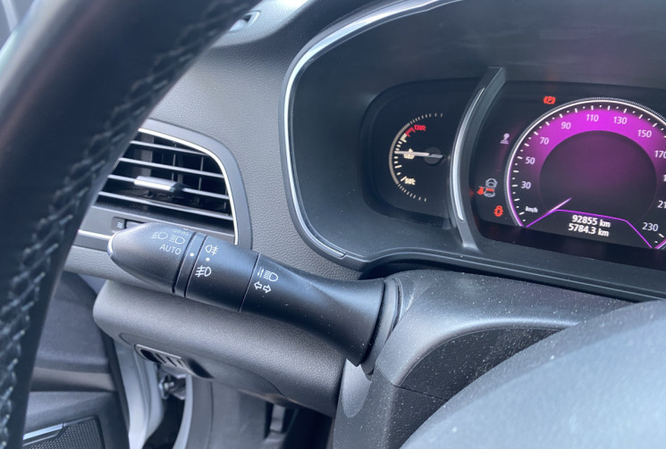 Renault Megane IV Hatchback 1.2 TCe 130 CV INTENS