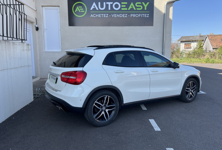 Mercedes GLA 250 2.0 i Turbo 4MATIC 7G-DCT 211 CH BVA