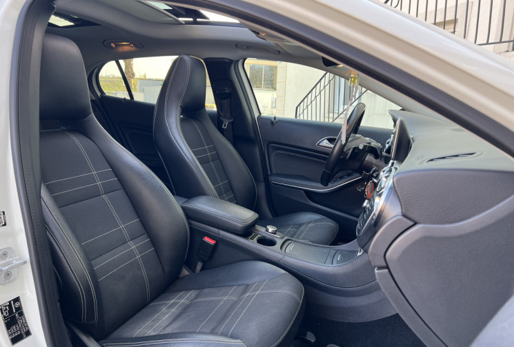 Mercedes GLA 250 2.0 i Turbo 4MATIC 7G-DCT 211 CH BVA