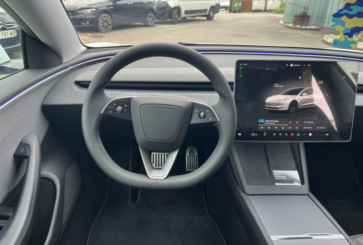 Tesla Model 3 HIGHLAND STANDARD RWD 275 CH / 1°MAIN / PARFAIT ETAT 
