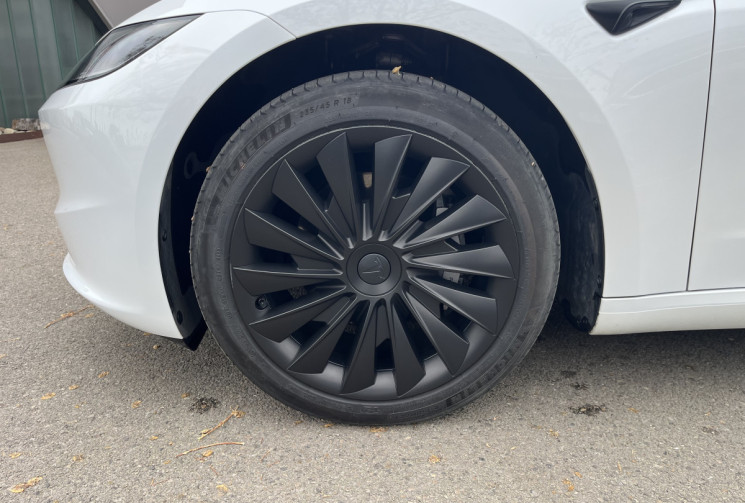 Tesla Model 3 HIGHLAND STANDARD RWD 275 CH / 1°MAIN / PARFAIT ETAT 