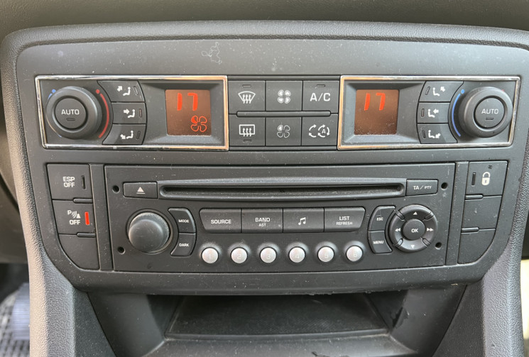 Citroën C5 2.0 HDI 140 CH CONFORT