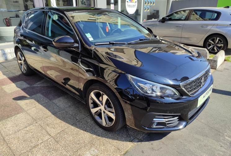 Peugeot 308 1.2 / 130Cv Allure 