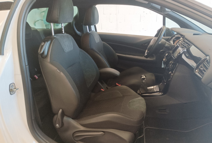 Citroën DS3 POUR PRO DE L'AUTOMOBILE  1ere Main (A55) Phase 2  1.2 VTi 82 cv