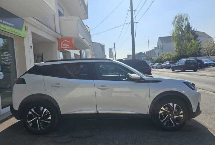 Peugeot 2008 e-2008 136 ch Allure 