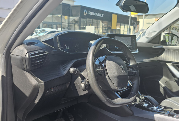 Peugeot 2008 e-2008 136 ch Allure 