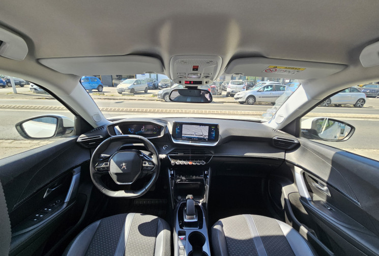Peugeot 2008 e-2008 136 ch Allure 