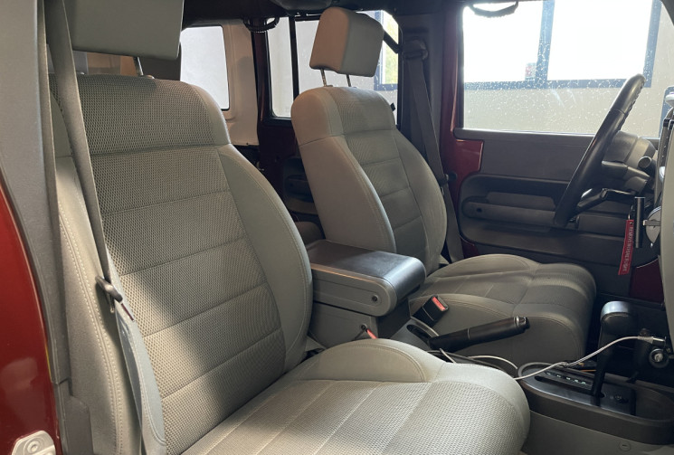Jeep WRANGLER UNLIMITED 2.8 CRD 177cv Sahara BVA 