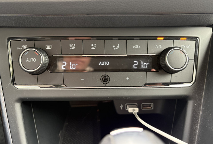Volkswagen Polo VI 150 cv 1.4 TSI DSG7 R-LINE EXCLUSIVE * Caméra * Carplay *Son Beats Audio 300 watt