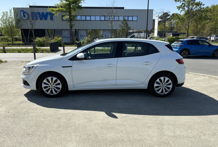 Renault Megane IV Société 1.5 dci 90 cv * Distribution faite en 04/2025