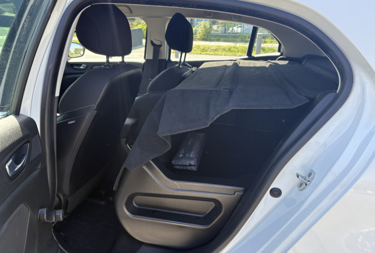Renault Megane IV Société 1.5 dci 90 cv * Distribution faite en 04/2025
