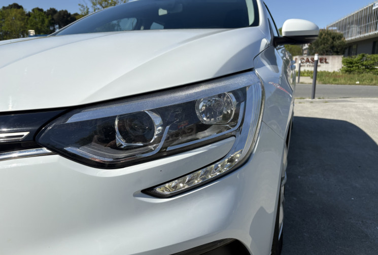 Renault Megane IV Société 1.5 dci 90 cv * Distribution faite en 04/2025