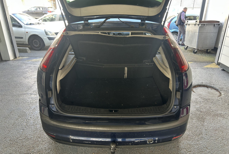 Ford Focus II Ph1 1.6 TDCI 110