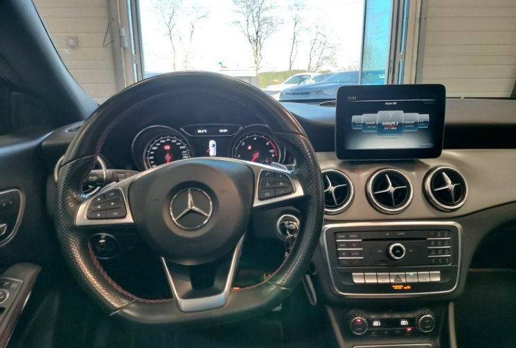 Mercedes CLA  220 CDI 7G-DCT Phase 2 177 ch Fascination 7G-DCT AMG ENTRETIEN EXCLUSIF MERCEDES