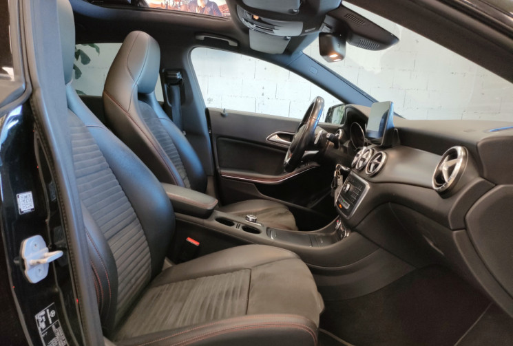 Mercedes CLA  220 CDI 7G-DCT Phase 2 177 ch Fascination 7G-DCT AMG ENTRETIEN EXCLUSIF MERCEDES