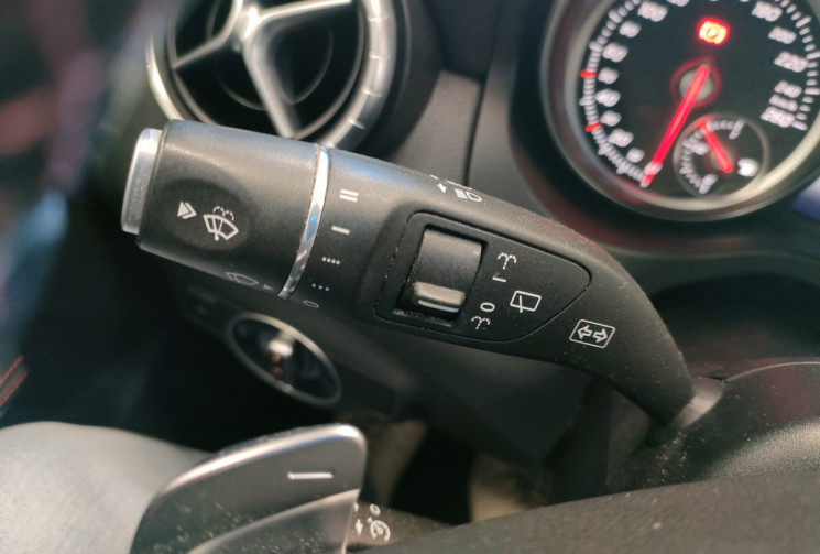 Mercedes CLA  220 CDI 7G-DCT Phase 2 177 ch Fascination 7G-DCT AMG ENTRETIEN EXCLUSIF MERCEDES