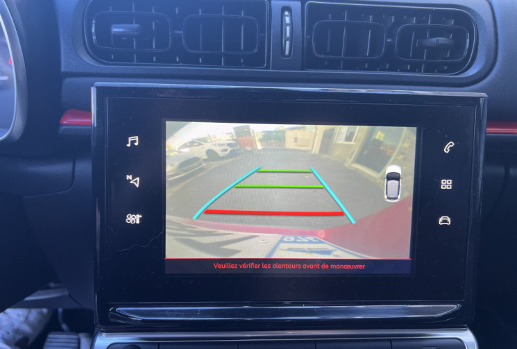 Citroën C3  III 1.6 BlueHDi 100 cv SHINE PACK