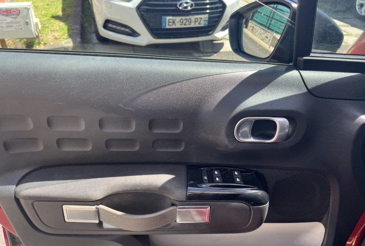 Citroën C3  III 1.6 BlueHDi 100 cv SHINE PACK