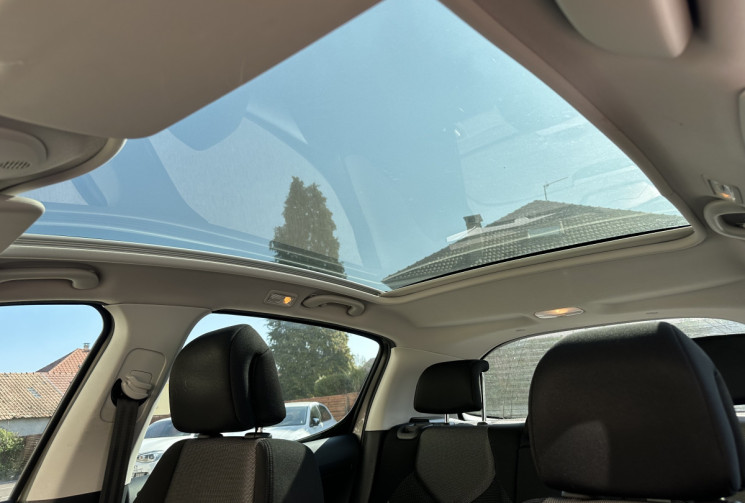 Peugeot 308 1.6 I 120 CH BVM5 CONFORT