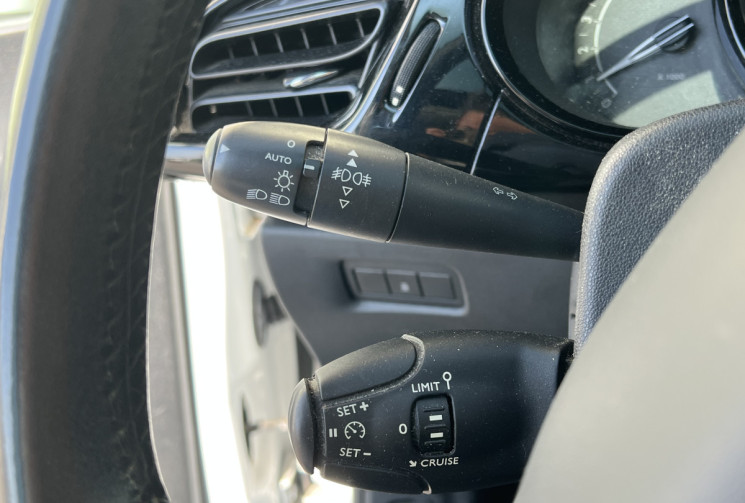 Citroën C3 1.2 VTi 82 ch EXCLUSIVE DISTRI OK 