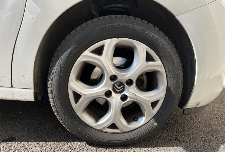 Citroën C3 1.2 VTi 82 ch EXCLUSIVE DISTRI OK 