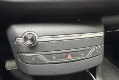 Peugeot 308 1.5 BlueHDI 130 ACTIVE BUSINESS EAT8 * REVISION 04/2025 * CT 03/2025 * GARANTIE 6 MOIS