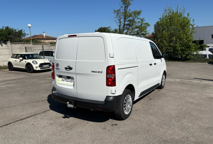 Toyota PROACE MEDIUM 1.5 D-4D 120 / PRIX HT 12492€ / BUSINESS MY20