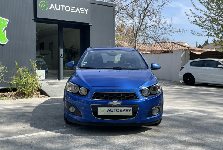 Chevrolet Aveo 1.4 16v 100 LTZ * Bluetooth / Radars de recul / Attelage