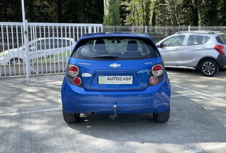 Chevrolet Aveo 1.4 16v 100 LTZ * Bluetooth / Radars de recul / Attelage