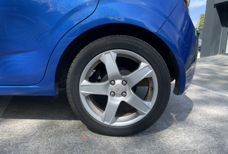 Chevrolet Aveo 1.4 16v 100 LTZ * Bluetooth / Radars de recul / Attelage