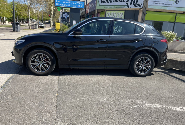 Alfa Romeo Stelvio 2.2 JTD 16V Q4 180 cv Boîte auto