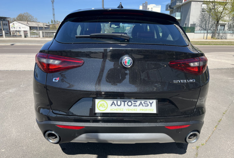 Alfa Romeo Stelvio 2.2 JTD 16V Q4 180 cv Boîte auto