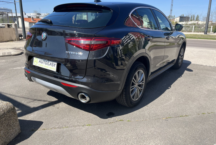 Alfa Romeo Stelvio 2.2 JTD 16V Q4 180 cv Boîte auto