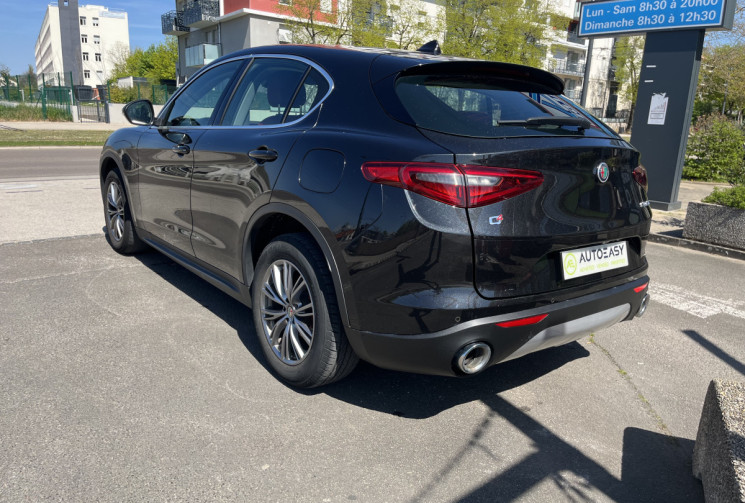 Alfa Romeo Stelvio 2.2 JTD 16V Q4 180 cv Boîte auto