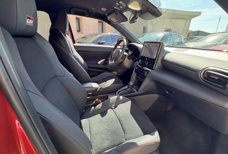 Toyota Yaris Cross 130h GR Sport MC24