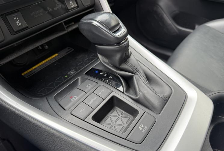 Toyota RAV4 2.5 218 Hybrid Collection 2WD / CARPLAY