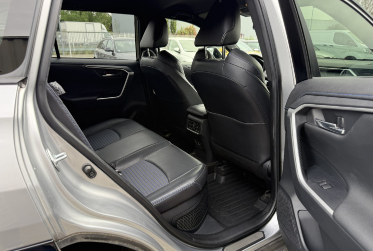 Toyota RAV4 2.5 218 Hybrid Collection 2WD / CARPLAY