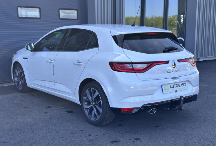 Renault Megane 1.2 TCe EDC7 130 cv Intens / Attelage / 1ére Main