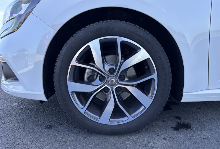 Renault Megane 1.2 TCe EDC7 130 cv Intens / Attelage / 1ére Main