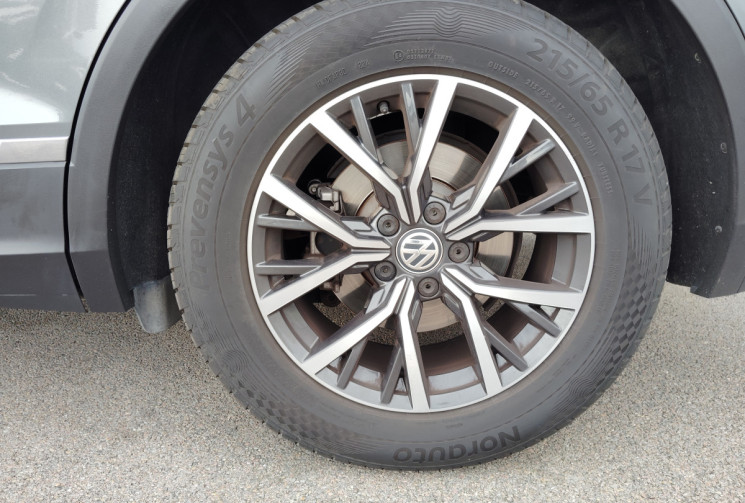Volkswagen Tiguan 1.4 TSI 150ch Confortline DSG6