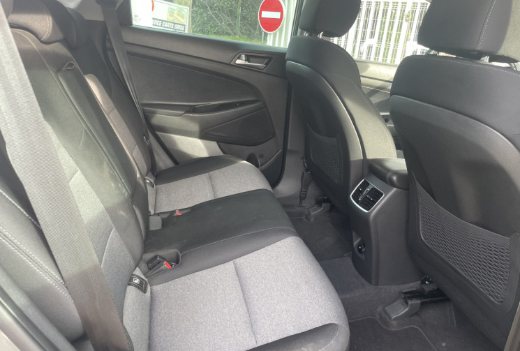 Hyundai Tucson III Phase 2 1.6 CRDI 136 CREATIVE HTRAC 4X4 * 2e main / Carplay / Caméra / Attelage