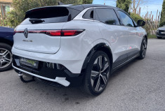 Renault Megane E-TECH EV60 220 cv ICONIC / Pneus neuf / harman Kardon / Attelage / parfait état 