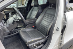 Renault Megane E-TECH EV60 220 cv ICONIC / Pneus neuf / harman Kardon / Attelage / parfait état 