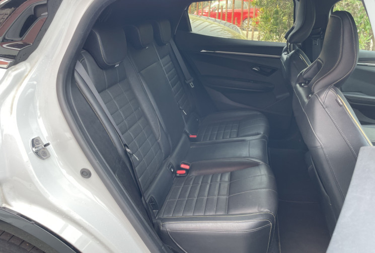 Renault Megane E-TECH EV60 220 cv ICONIC / Pneus neuf / harman Kardon / Attelage / parfait état 