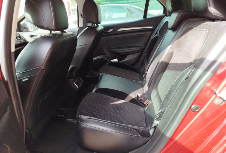 Renault Megane 1.6 dCi 16V 130 ch / GT LINE 