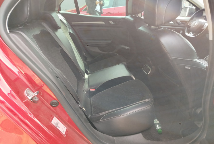Renault Megane 1.6 dCi 16V 130 ch / GT LINE 