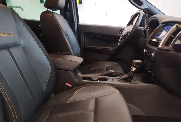 Ford Ranger 1ere main 2.0 TDCi 213ch Double Cabine Wildtrak BVA10 16V BI-TURBO