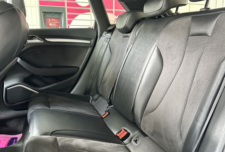 Audi A3 SPORTBACK III 2.0 TDI 184 S-LINE TOIT OUVRANT 