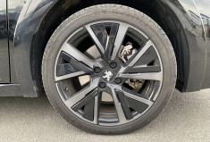 Peugeot 208 e-208 136 ch GT