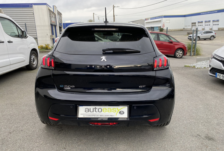 Peugeot 208 e-208 136 ch GT
